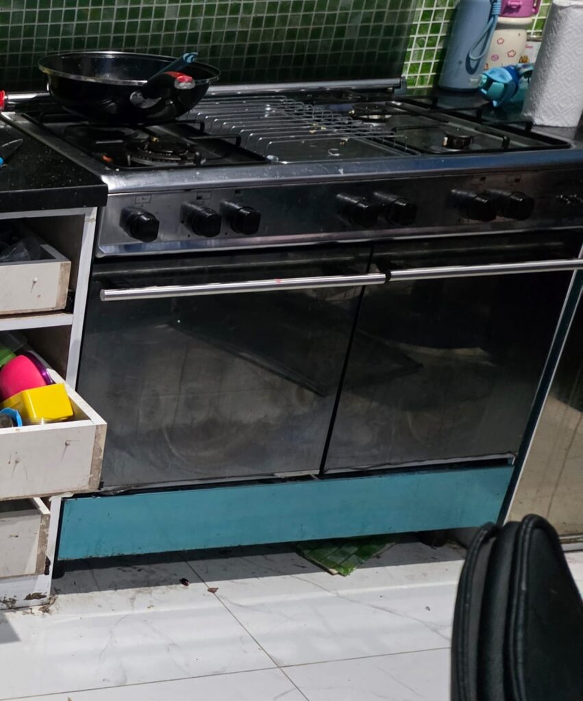 Hasil service kompor tanam oleh teknisi